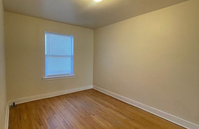 7029 S Indiana Avenue