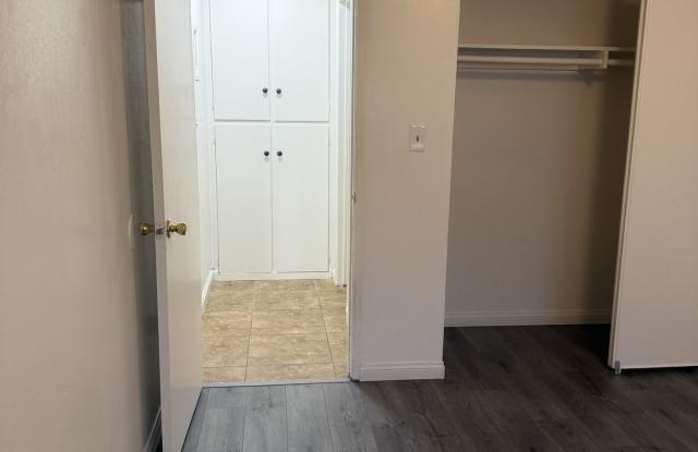 127 N. Thirteenth Ave.