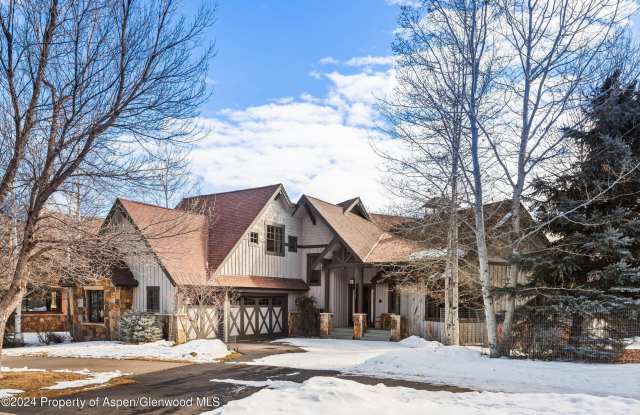 766 Perry Ridge