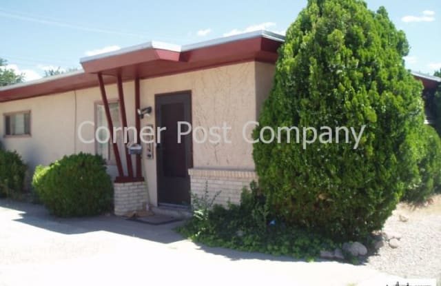 2712 Eubank Boulevard Northeast - 2712 Eubank Boulevard Northeast, Albuquerque, NM 87112