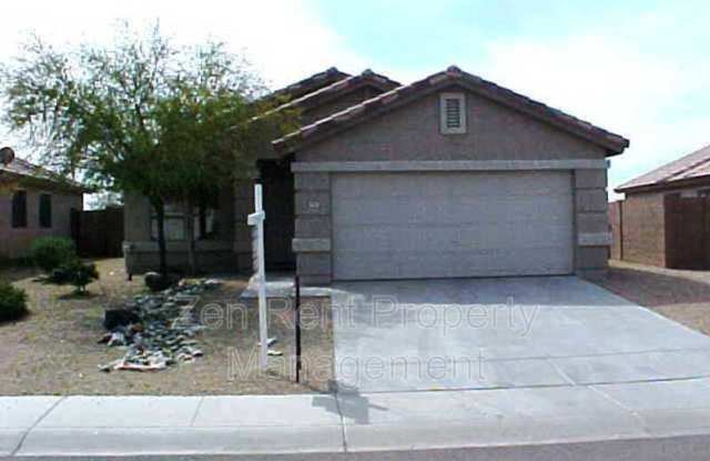 999 E. Santa Cruz Ln