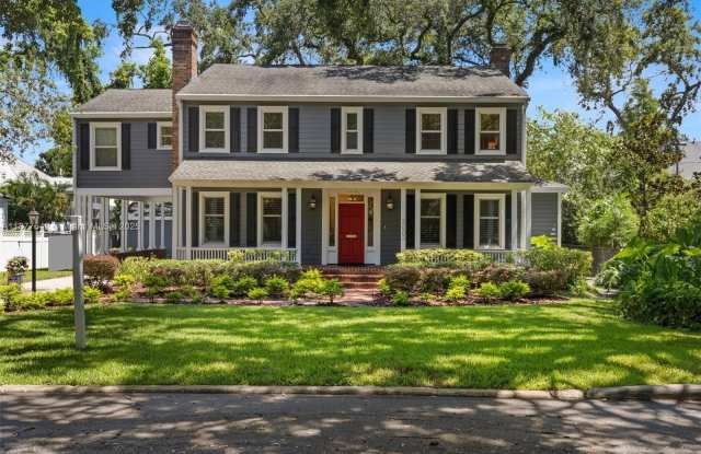 3003 W Villa Rosa Park