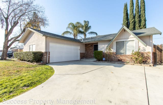 1901 Wildwood Drive - 1901 Wildwood Drive, Modesto, CA 95350