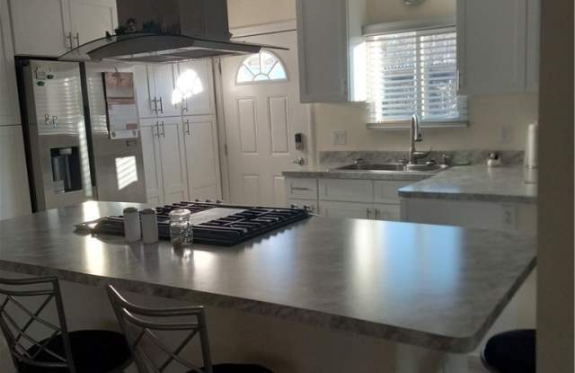 25910 Valle Vue Place