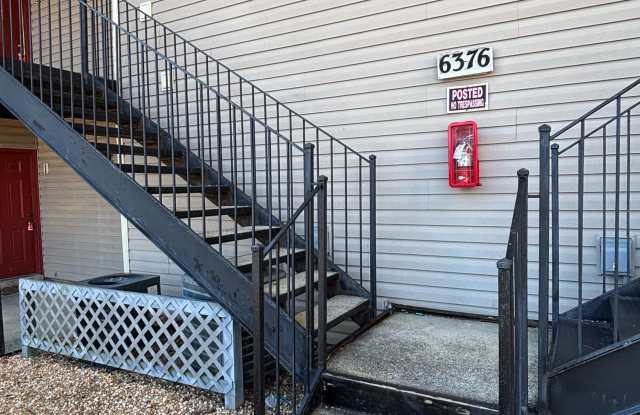 6376 Applecross Avenue UNIT 5