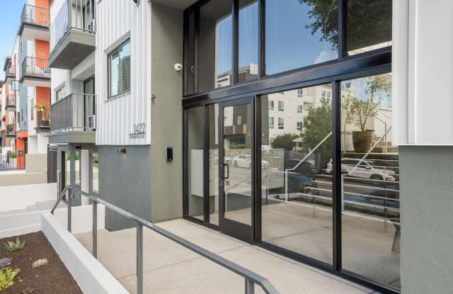 ST Living at 1422 Tamarind | Come Home to Elevated Comfort