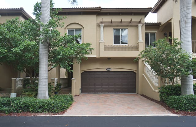 3046 Waterside Cir - 3046 Waterside Circle, Boynton Beach, FL 33435