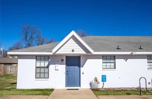 502  SE B  ST Unit #D