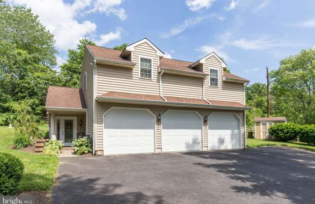 915 LAUREL ROAD - 915 Laurel Road, Chester County, PA 19320