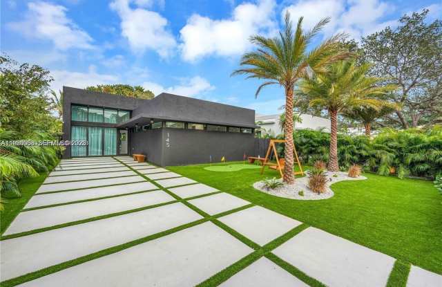 Photo of 145 NW 51st St