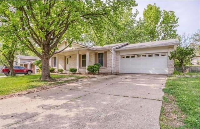 13 creekside dr, - 13 Creekside Drive, St. Peters, MO 63376