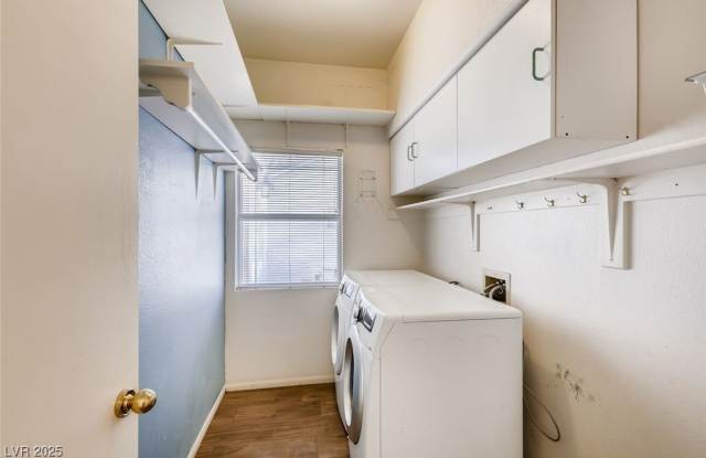 1129 Galangate Avenue