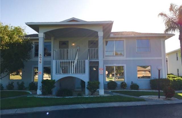 5019 SW 16th Place