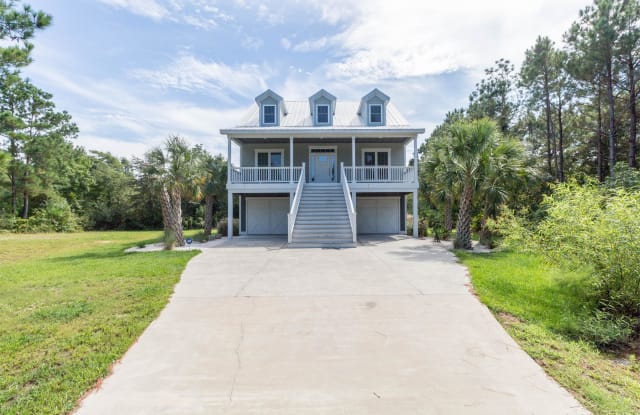 106 Oyster Catcher Way - 106 Oyster Catcher Way, Onslow County, NC 28460