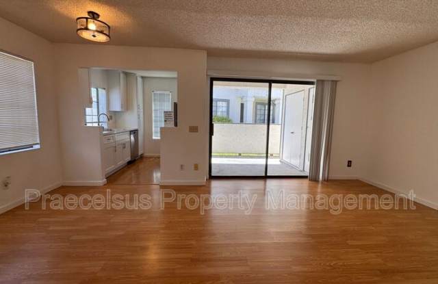 10935 Summerdale Way