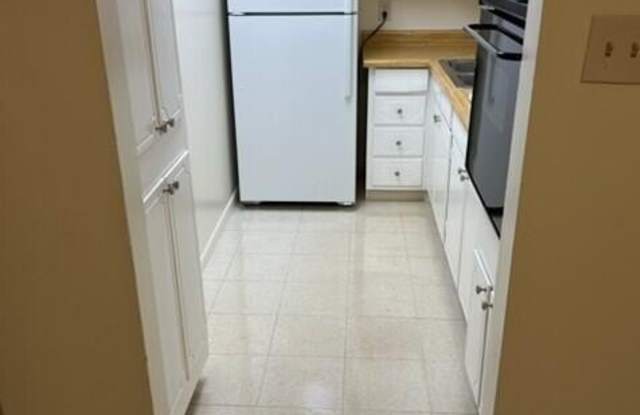 115 E Terrace Avenue unit: 20