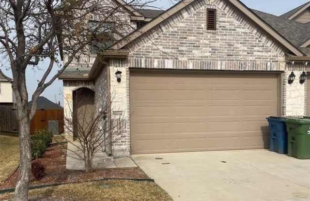 Photo of 5004 Villas Drive