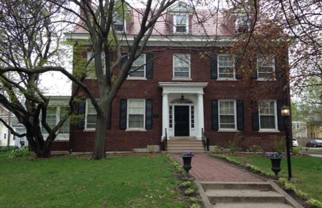2112 Pillsbury