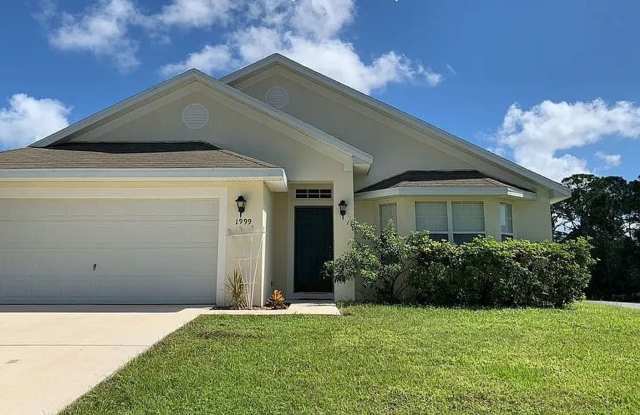 Beautiful Newly Renovated 3 bedroom 2 bath Home in Palm Bay