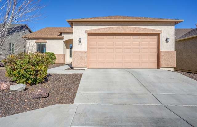 3 bedroom 2 bathroom home in Granville