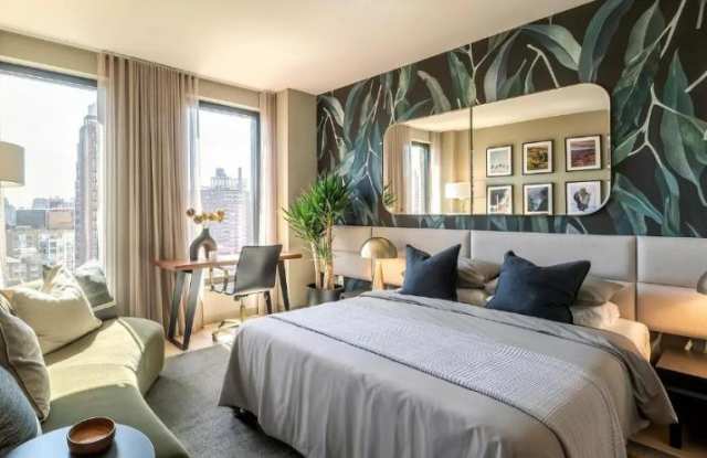 101 West 24th Street