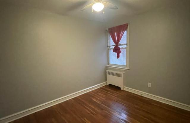 1436 MCKINLEY Street