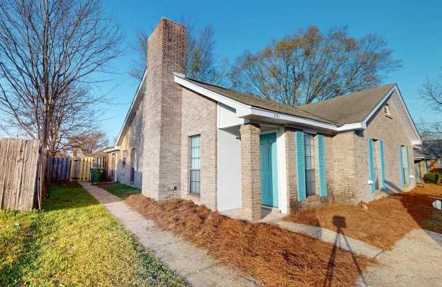 2 Bedroom/2 Bath Duplex, All Electric