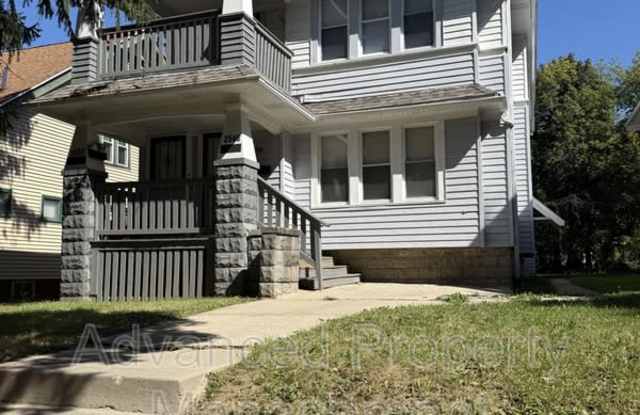 Photo of 2548 North 51st Street