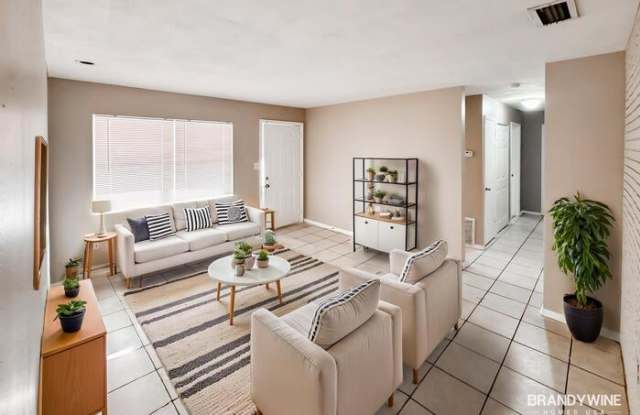 1314 Hernandes Drive