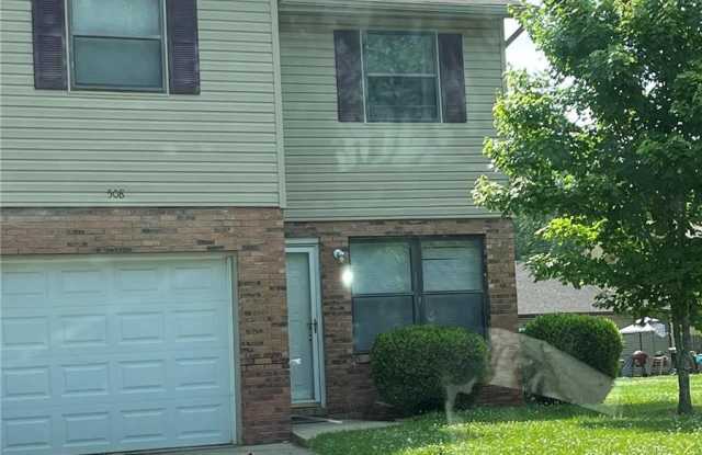 508 VICKSBURG Drive