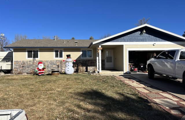 401 West 45th Street - 401 West 45th Street, Loveland, CO 80538