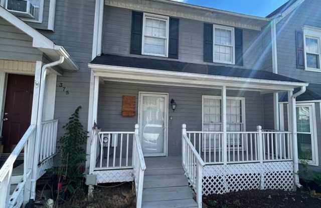 373 Jamestown Manor Dr