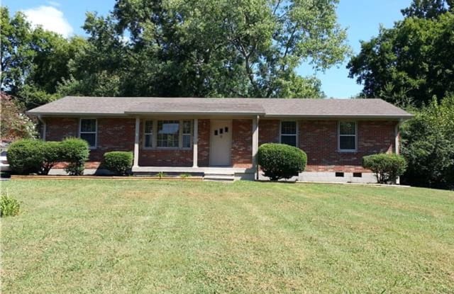 123 Melanie Drive - 123 Melanie Drive, Hendersonville, TN 37075