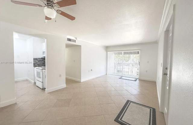 1201 Lake Victoria Dr