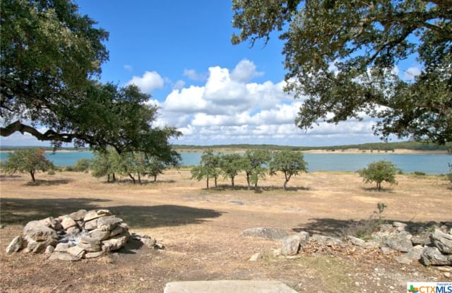 2056 Lakeland Drive - 2056 Lakeland Drive, Canyon Lake, TX 78133