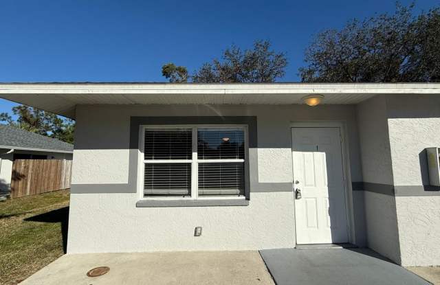 Unit 1 @1407 SE 24TH AVE