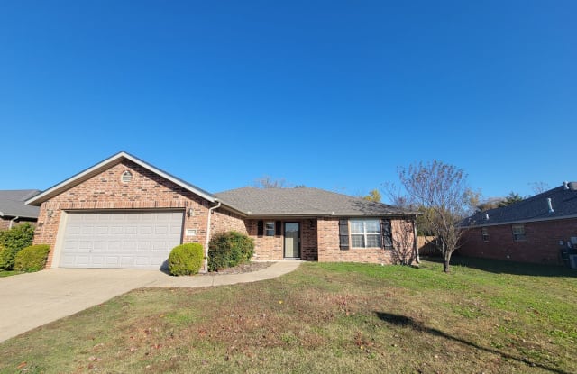 4044 Mahogany - 4044 W Mahogany Dr, Fayetteville, AR 72704