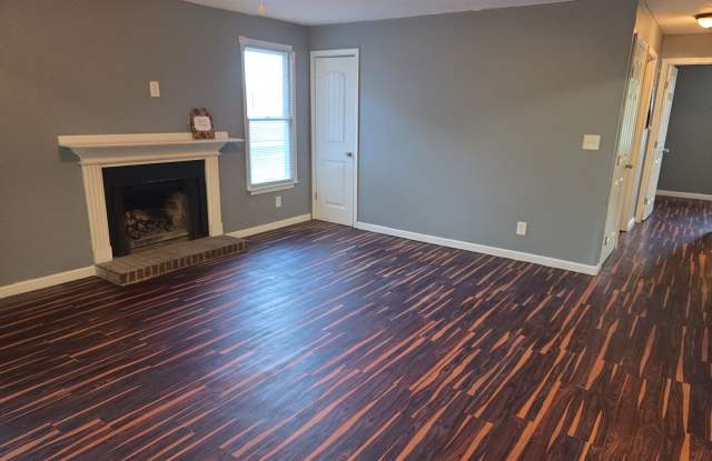 3927 Highridge Drive Southwest - C