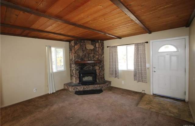 42695 Moonridge Road