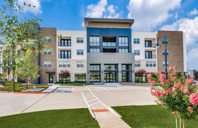 Photo of Olivian at the Realm Apartments