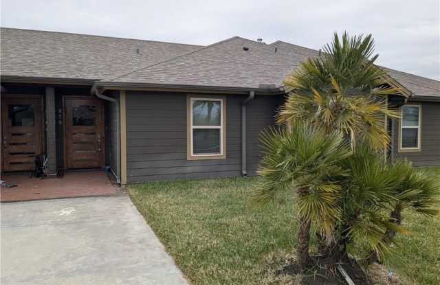 Photo of 5375 County Road 73a unit: B25