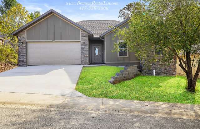 Photo of Great Location available again!!!