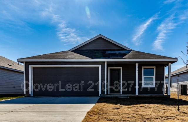 Photo of 706 Wolf Crest Blvd