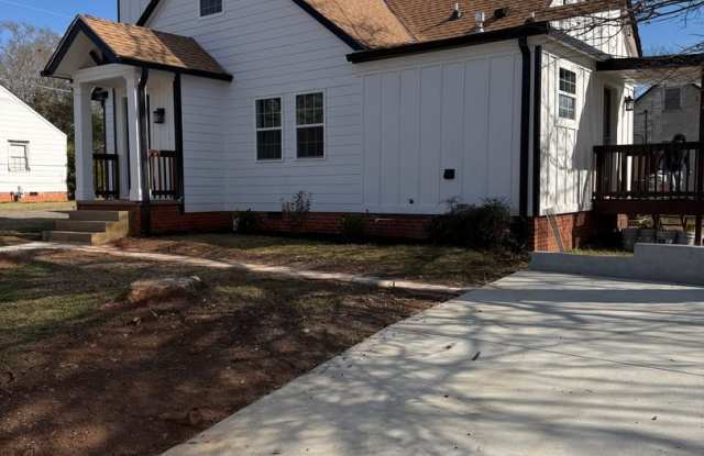 Photo of 222 Burnett St., Greenville