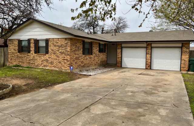 3 Bed 1 Bath in Midwest City