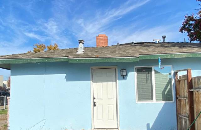 1161 Letts Avenue Unit B