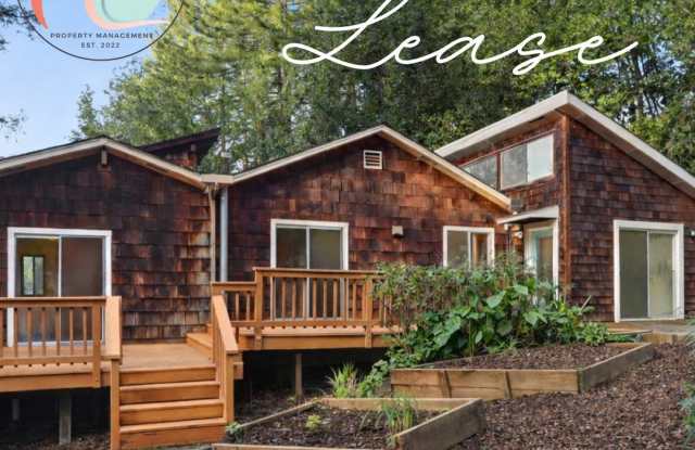 Photo of 22 Crescent Dr