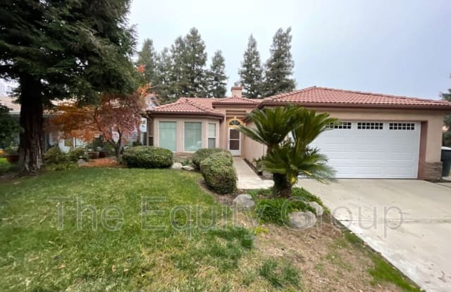 1602 East La Vida Ct - 1602 East La Vida Court, Visalia, CA 93292