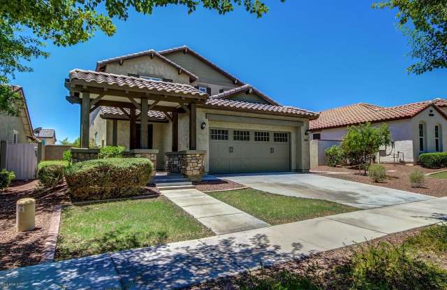 Photo of 2542 N RILEY Road