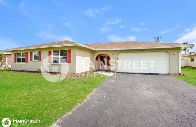 605 Southeast 35th Street